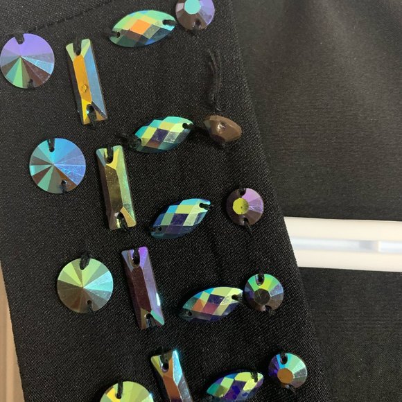 Guess Jewelled Deep V Skater Cut Dress - Picture 4 of 4